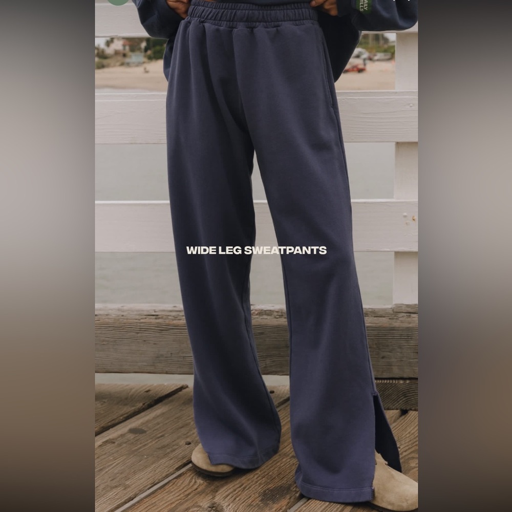 Daily Drills Navy Wide Leg Sweatpants